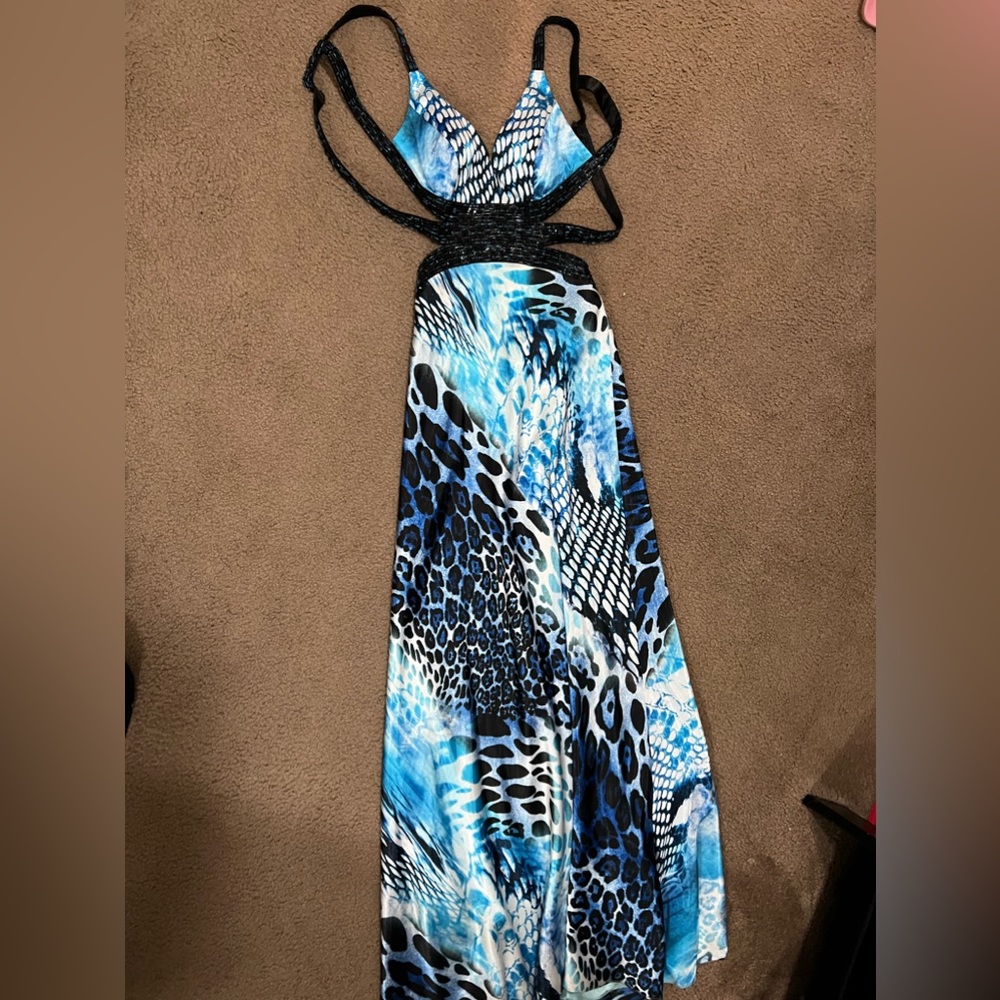 Faviana dress